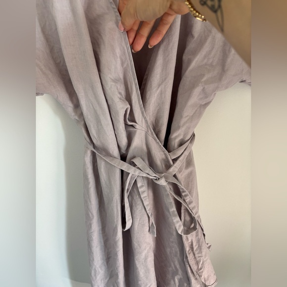 ARITZIA Babaton Wallace Wrap Dress Size S Linen Blend - Picture 8 of 10